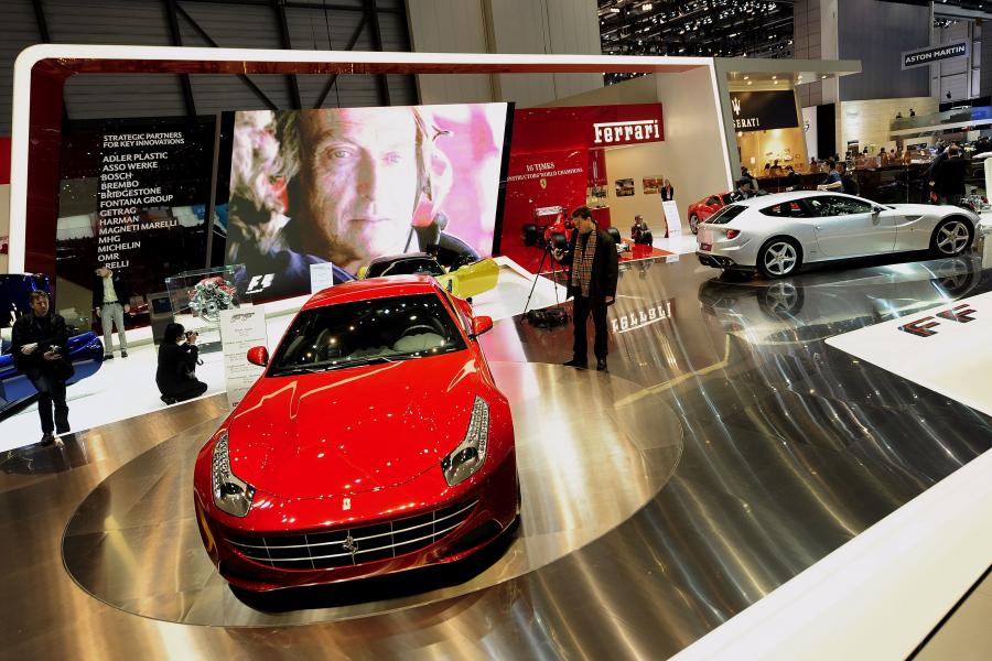  Ferrari FF 2011 года  (фото 92 из 195)